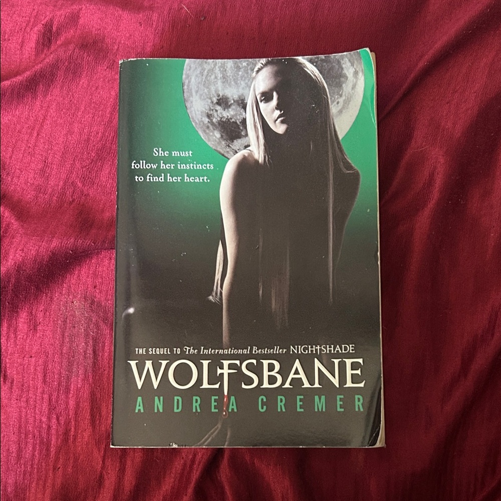 Wolfsbane by Andrea Cremer - Green & Black Paperback